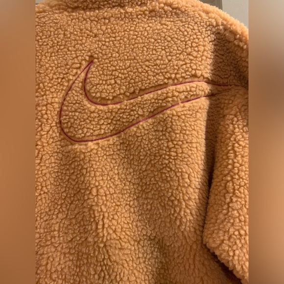 Nike Sportswear Swoosh Women's Jacket Sherpa Fleece Size Medium - Camel Brown - Picture 11 of 14